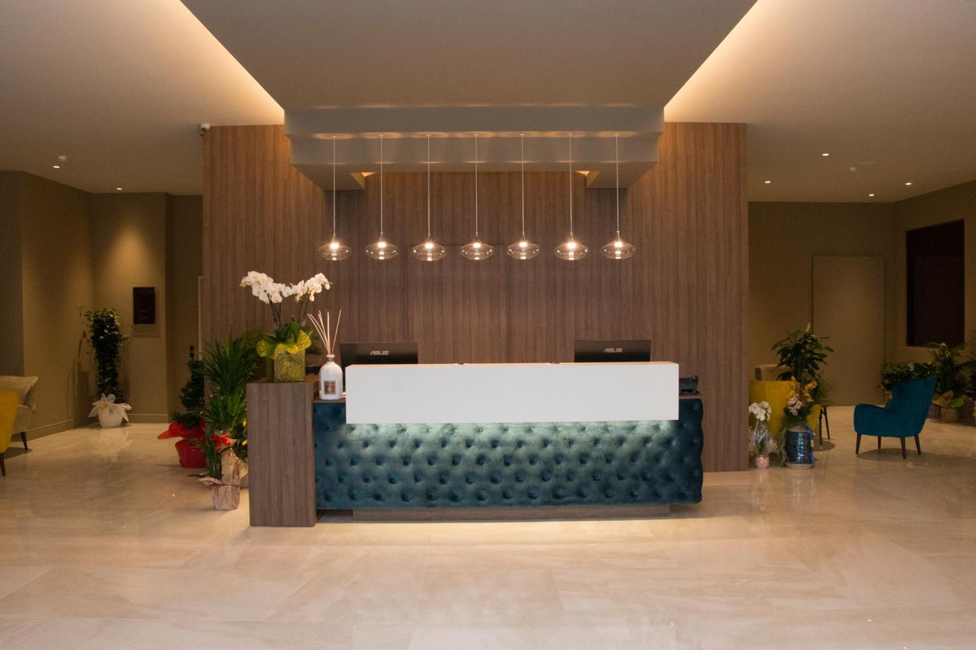 Hotel Commercio Battipaglia Εξωτερικό φωτογραφία