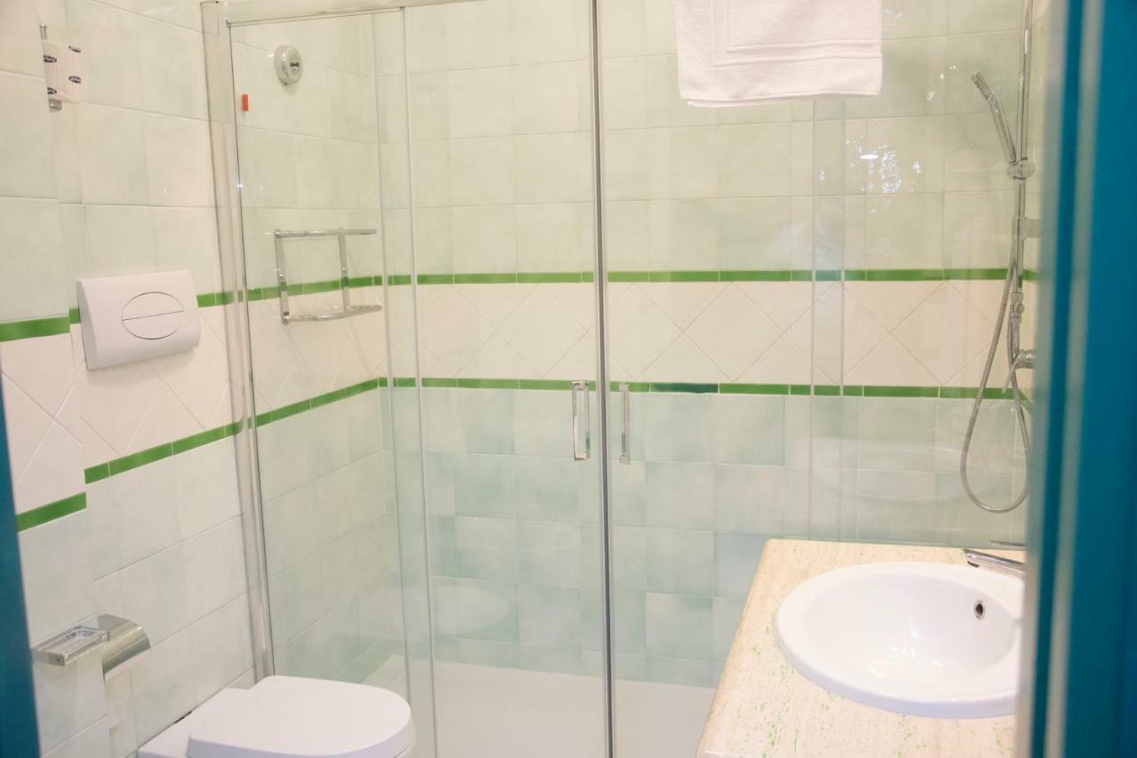 Hotel Commercio Battipaglia Εξωτερικό φωτογραφία