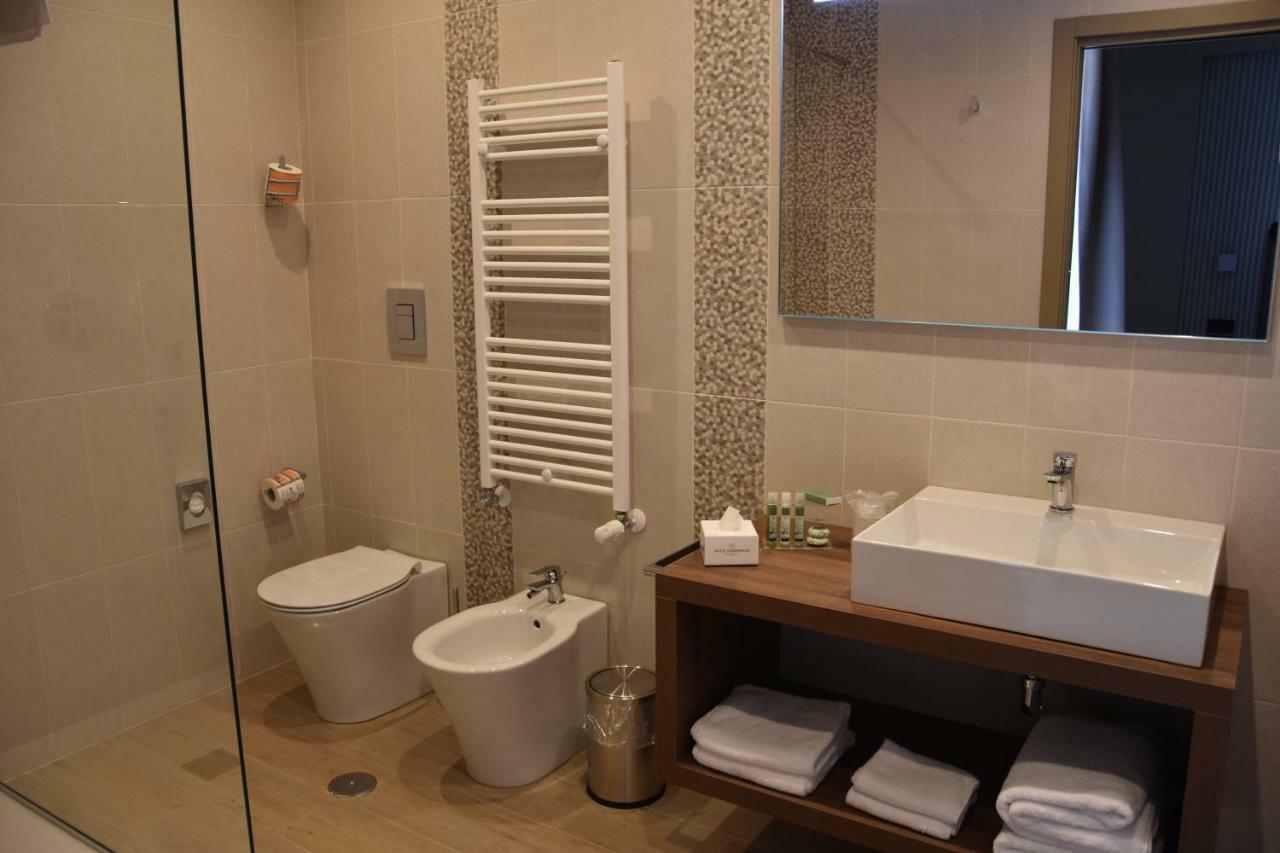 Hotel Commercio Battipaglia Εξωτερικό φωτογραφία