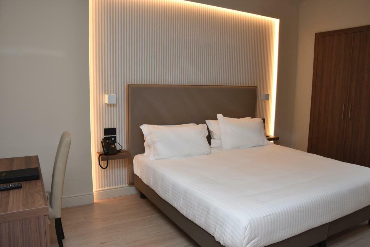 Hotel Commercio Battipaglia Εξωτερικό φωτογραφία